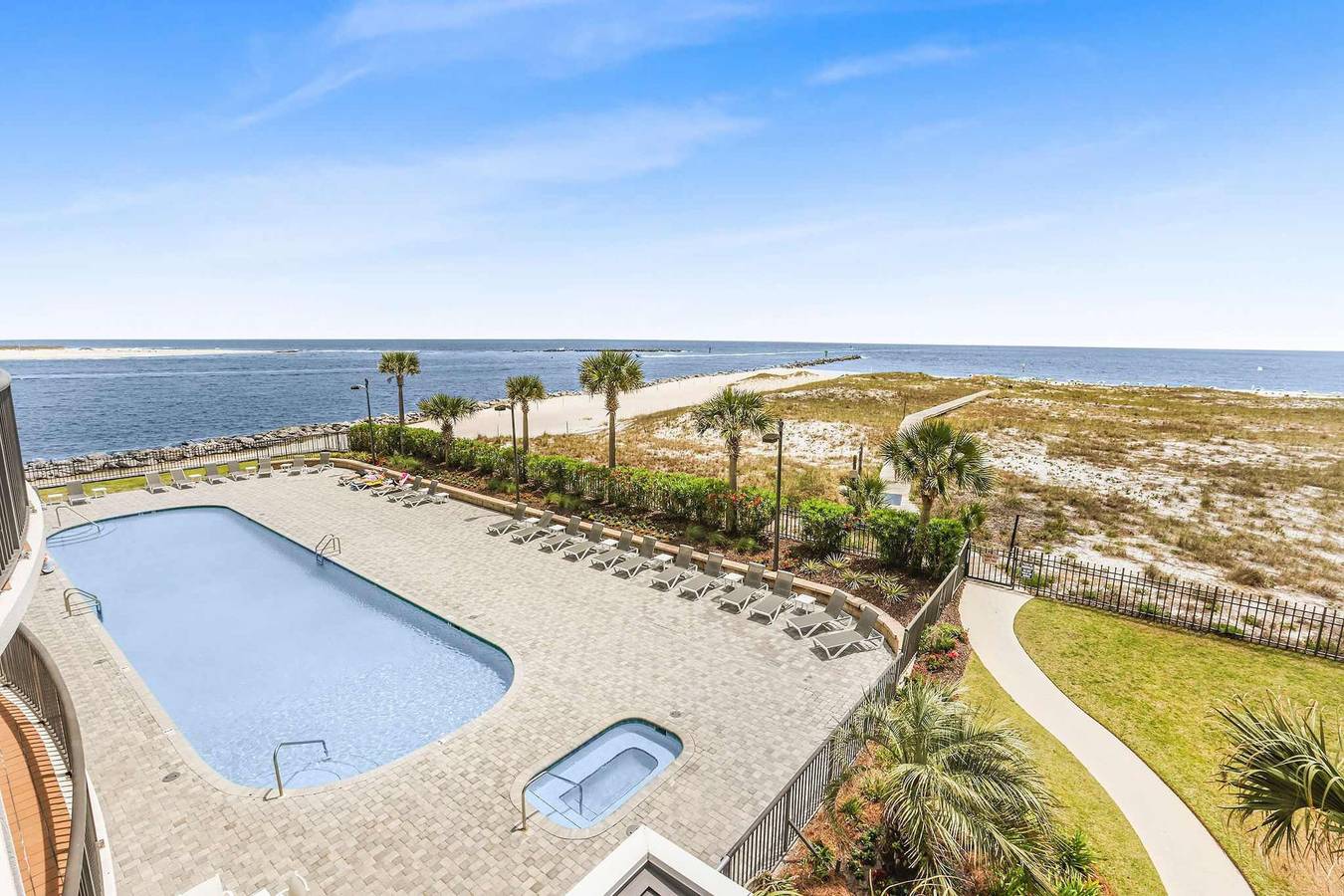 Ganze Wohnung, Grand Pointe 313- gulf front 3 bedrooms 3 5 baths 3rd floor Huge balcony in Orange Beach, Baldwin County