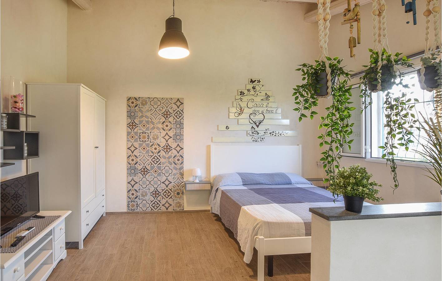 Rifugio a bordo piscina con aria condizionata e parcheggio in Chiaramonte Gulfi, Provincia di Ragusa