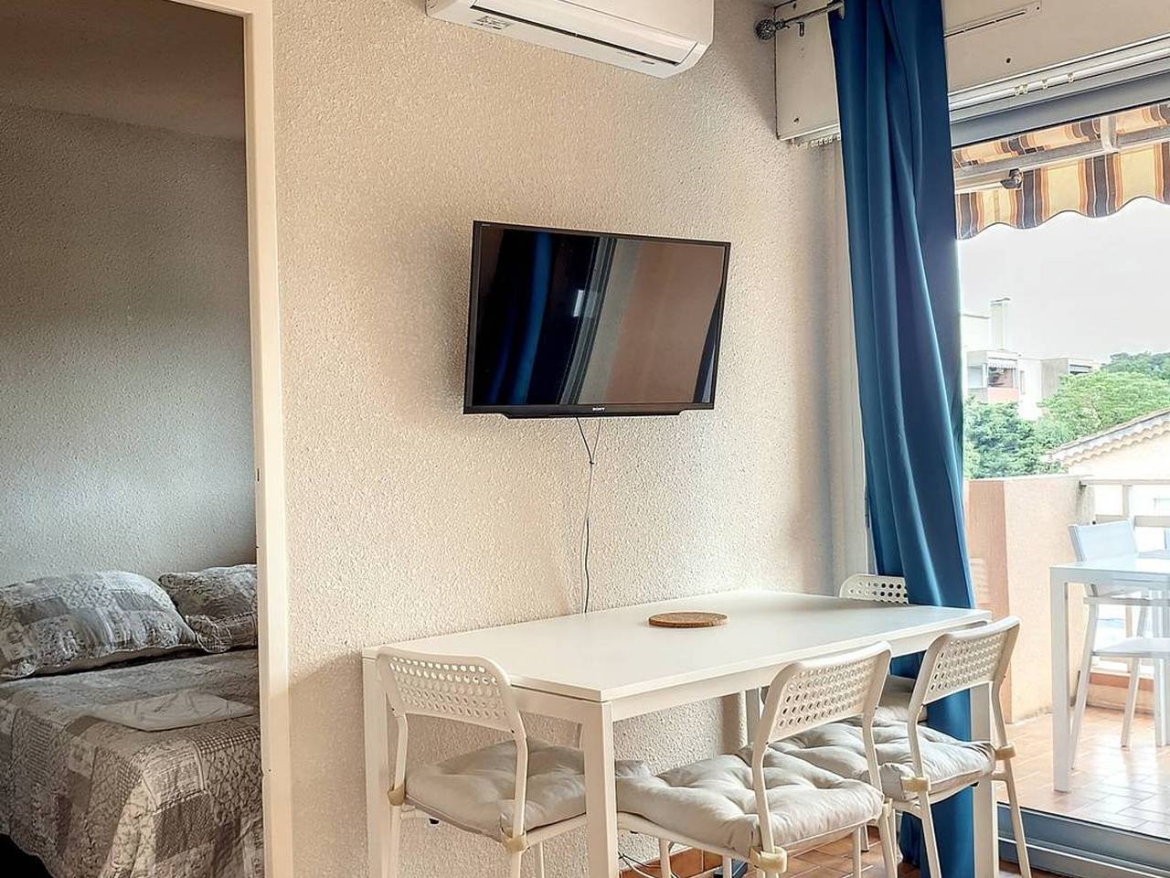 Appartement entier, T2 Climatisé avec Piscine, Tennis, Garage, Proche Plage – Bormes-les-Mimosas in Bormes-les-Mimosas, Parc national de Port-Cros