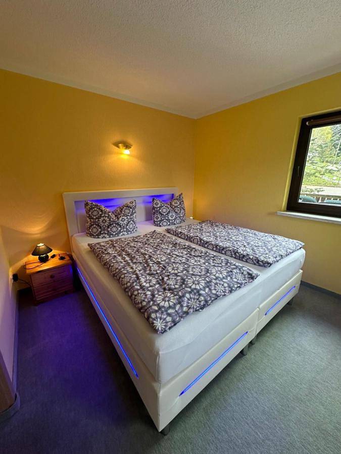 Ganze Wohnung, One-Bedroom Apartment in Suhl, Rennsteig