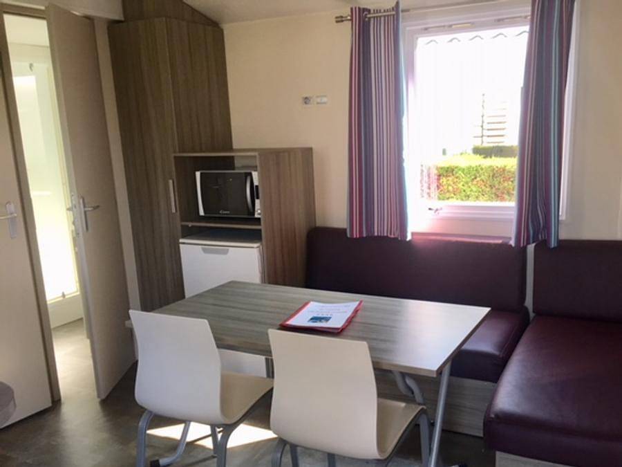 Sunêlia Camping Le Tropicana - Mobilhome 4 personnes - Confort 2 ch / 1 sdb in Saint-Jean-de-Monts, Vendée