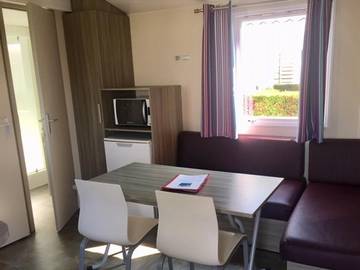 Camping pour 4 Personnes dans Saint-Jean-de-Monts, Vendée, Photo 2
