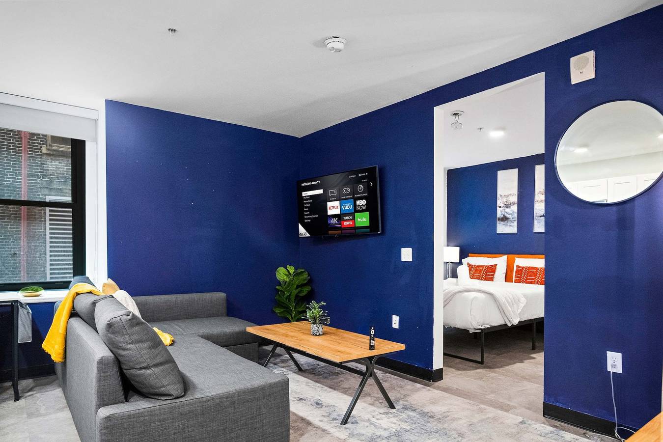 Ganze Wohnung, Cozysuites Stunning 1Br in Downtown Pitts  3 in Pittsburgh, Allegheny County