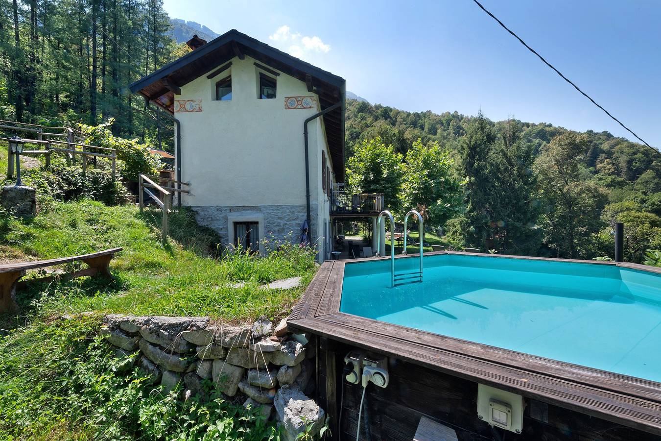 Ganze Wohnung, Ferienwohnung 'Casale La Selva Cottage Grande' mit Pool, geteiltem Garten und Wlan in Bene Lario, Como Provinz