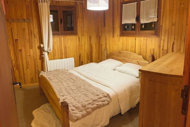 Chalet for 12 people near the slopes, with a sauna in La Toussuire, Fontcouverte-la-Toussuire