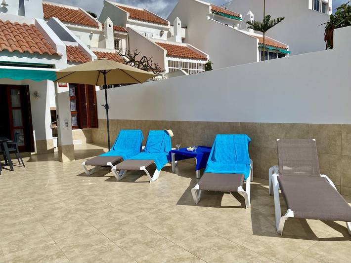 Holiday home for 4 people, with garden and pool in Costa Adeje