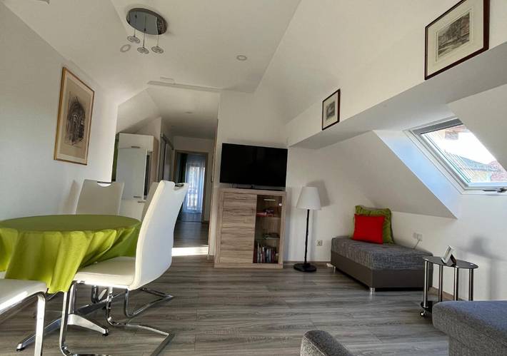 Ferienwohnung für 4 Personen, mit Balkon und Ausblick in Sonnen - 3