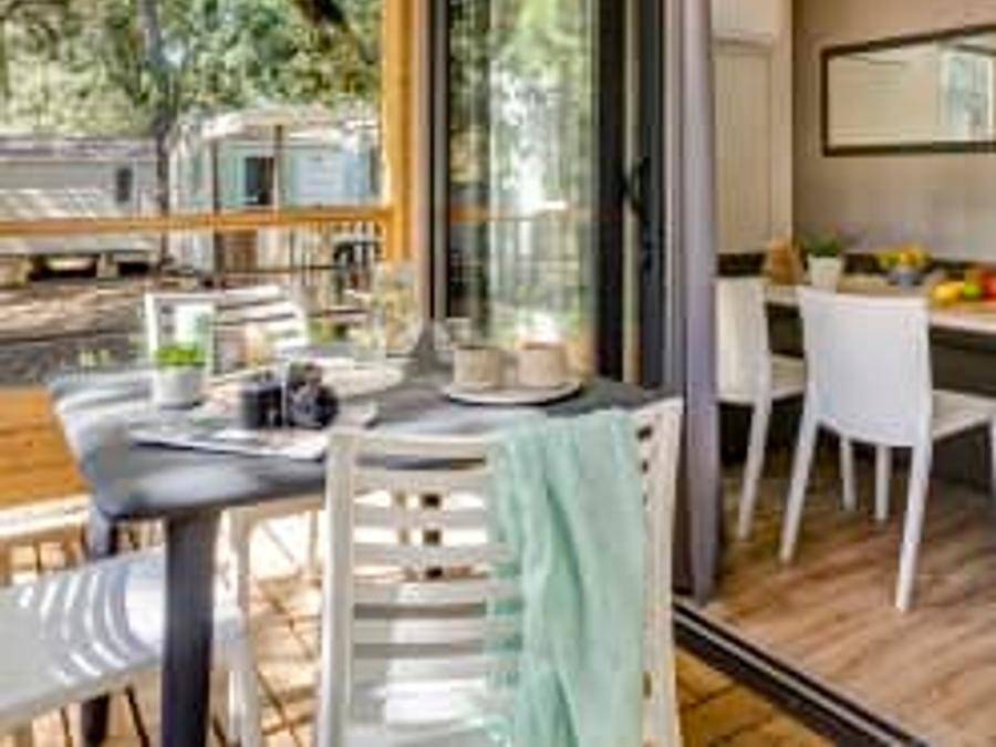 Camping Sandaya - Le Plein Air Des Chênes - Mobilhome 4 personnes - Cottage 4p 2ch clim **** in Clapiers, Côte d'Améthyste