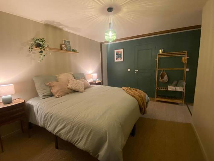 Location de vacances pour 2 personnes, avec terrasse et vue, animaux acceptés à Bécherel