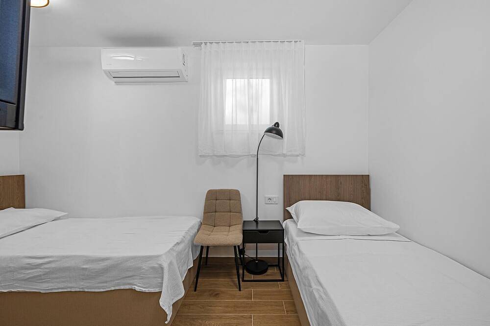 Fantastisches Haus mit 4 Schlafzimmern. in Žaborić, Šibenik-Knin