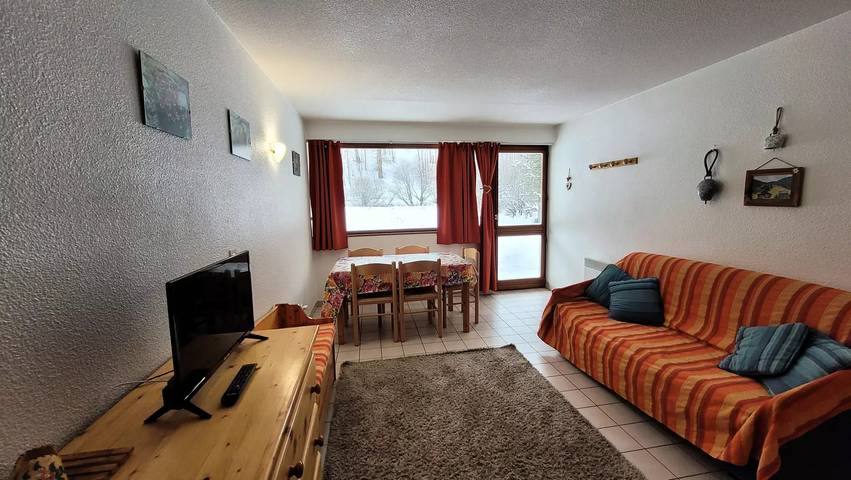 Entire studio, Studio - mountain corner in Bessans, Saint-Jean-de-Maurienne region