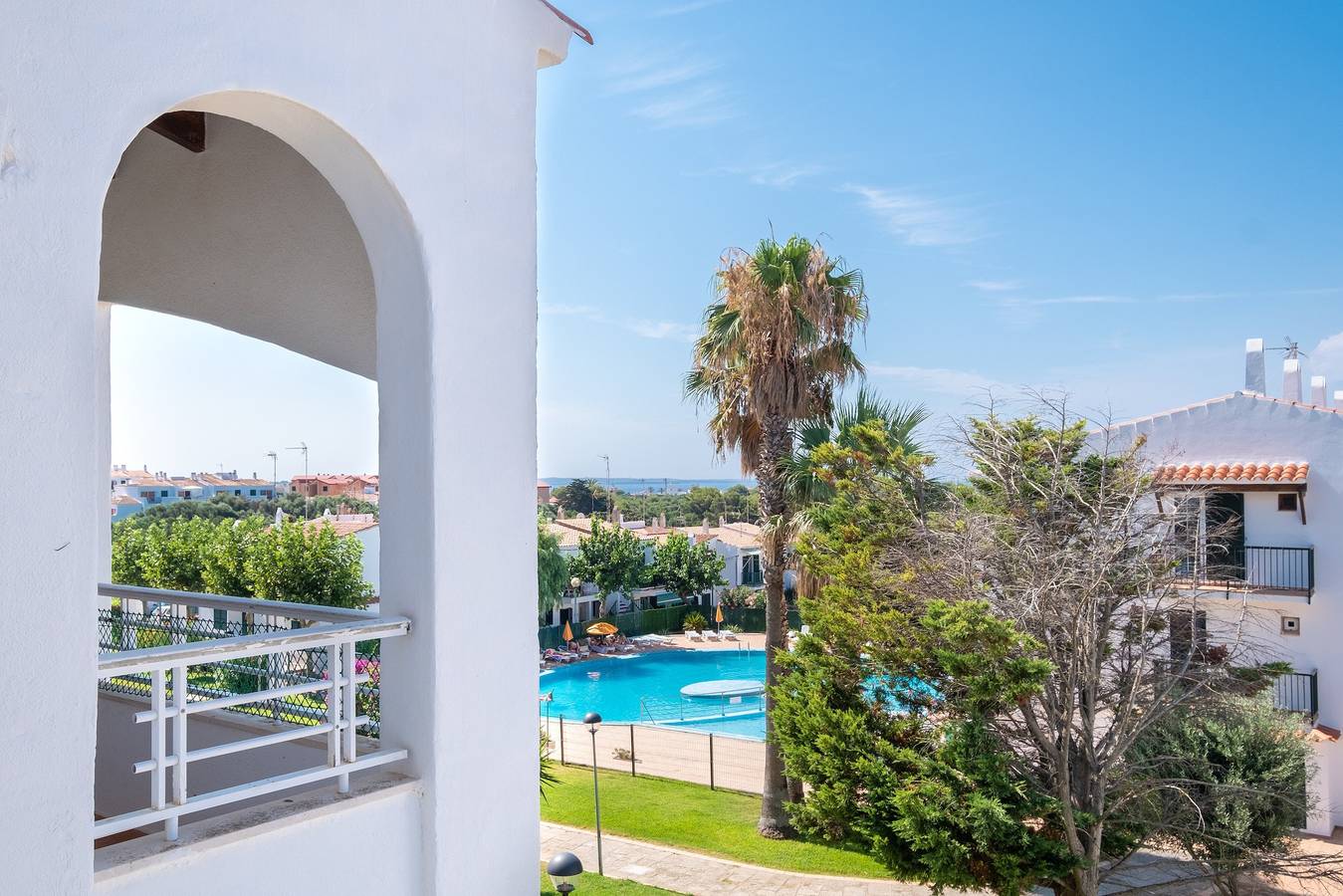 Appartement entier, Dans une résidence avec piscines partagées – Appartement Cala Piques in Cala Blanes, Ciutadella