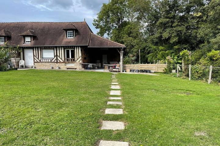 Location de vacances pour 6 personnes, avec Jardin dans Léaupartie