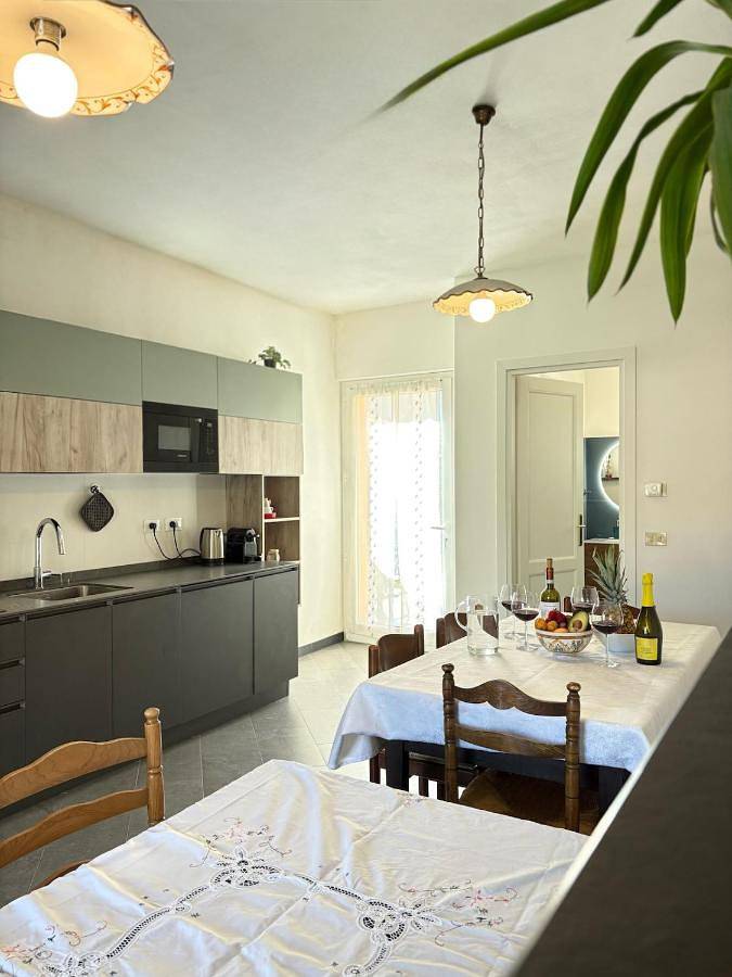 Location de vacances pour 11 personnes, avec Balcon et Terrasse ainsi que Jardin et Vue à Leivi - 2