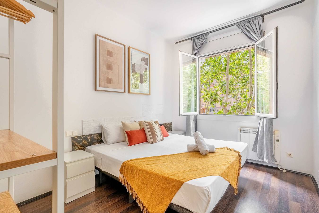 Apartamento entero, Apartamento de vacaciones para 9 personas in Centro Barcelona, Barcelona
