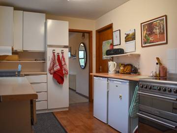 Holiday Home for 2 People in Aveton Gifford, Devon, Photo 2