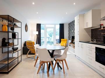 Location de vacances pour 4 personnes, avec jardin dans Ucimont