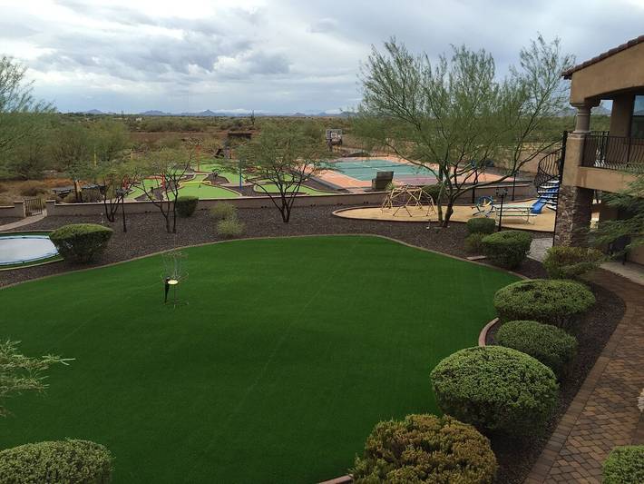 Vacation rental for 30 people, with hot tub and yard, with pets in Cave Creek