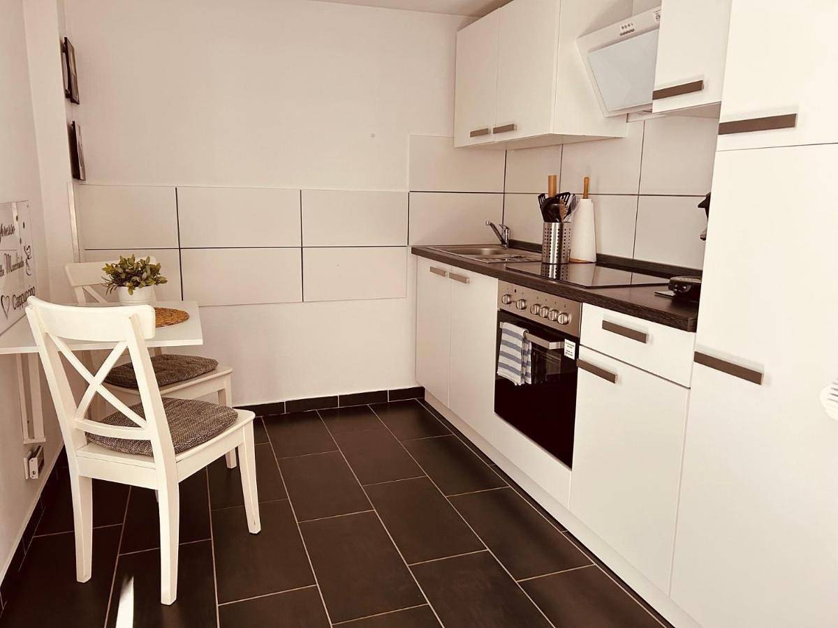 Ganze Wohnung, One-Bedroom Apartment in Lorch, Rheingau-Taunus-Kreis