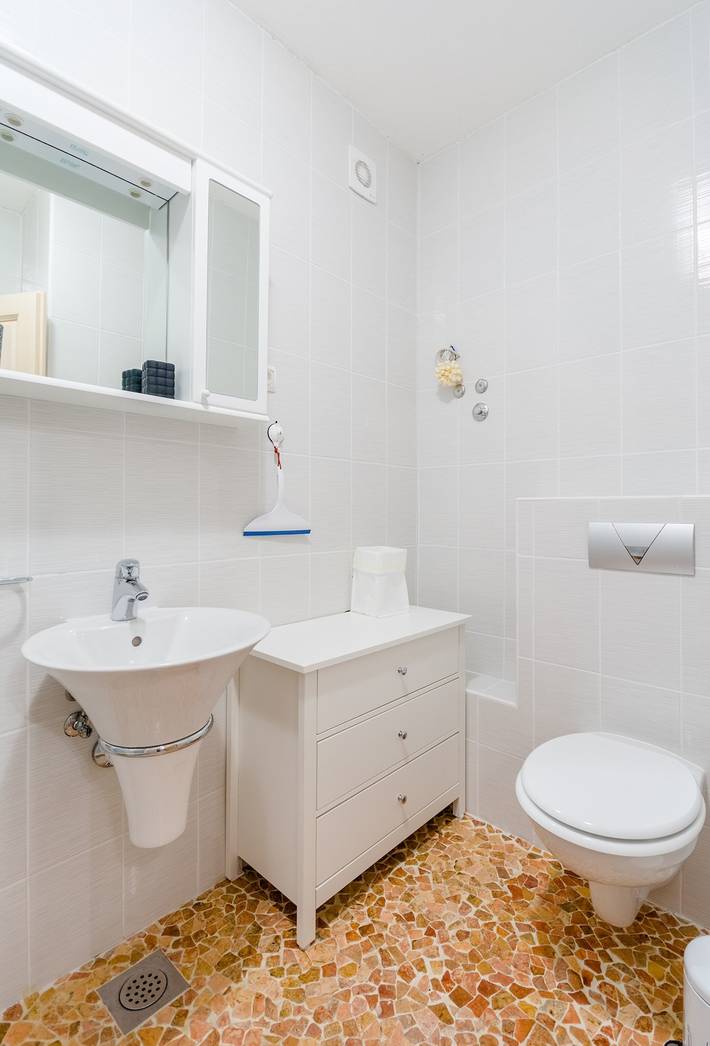 Apartament wakacyjny dla 2 osób, z Widok na ocean i Balkon w Okrug Donji