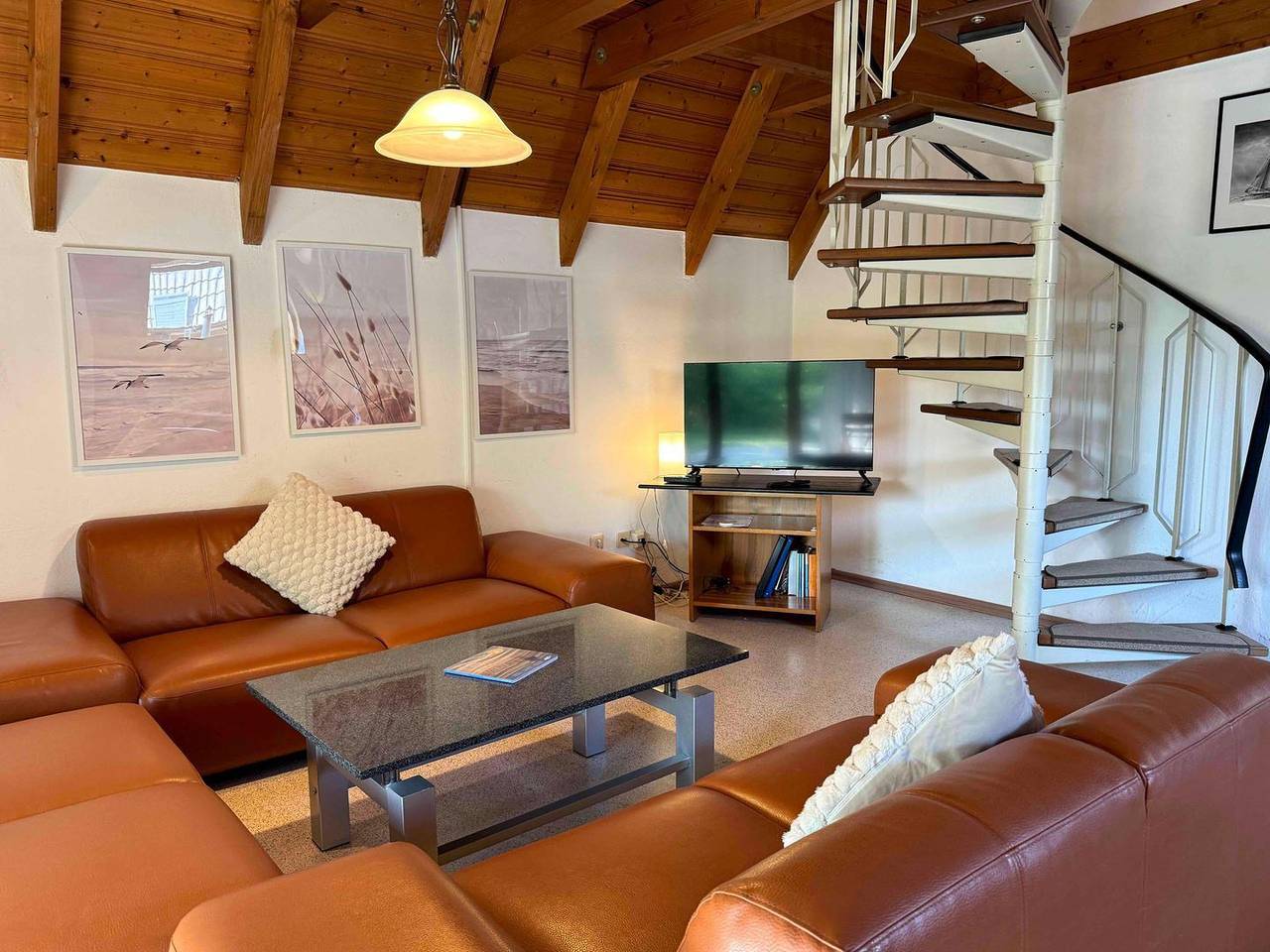 Ferienhaus "Nordwind" im Grünen, 500 m bis zum Meer, Hunde willkommen in Dorum-Neufeld, Dorum