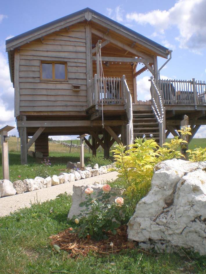 Gîte pour 4 personnes, avec terrasse ainsi que jardin et jacuzzi, animaux acceptés dans le Doubs - 3