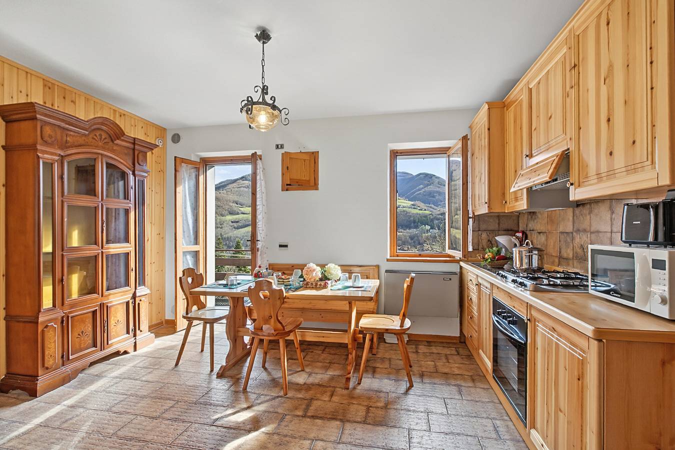 Casa Maria - Mountain Sports Base in Pievepelago, Provincia di Modena