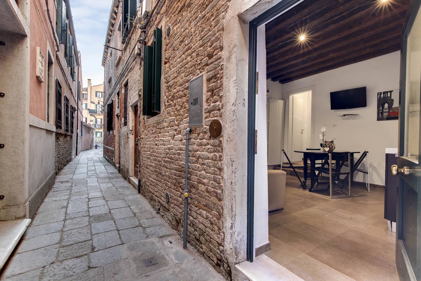 Entire apartment, I Quattro Mori by Wonderful Italy in Venice, Laguna di Venezia