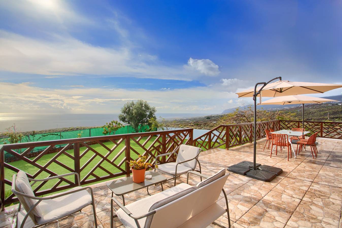 Villa Horizonte avec vue sur la mer, Wi-Fi et climatisation in Tijoco Bajo, Adeje