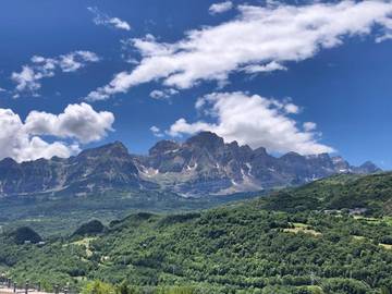 Gîte pour 4 personnes, avec vue et piscine à Panticosa