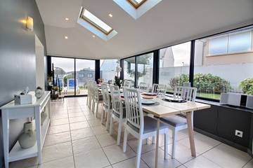 Gîte pour 12 Personnes dans Pleumeur-Bodou, Région de Lannion, Photo 2