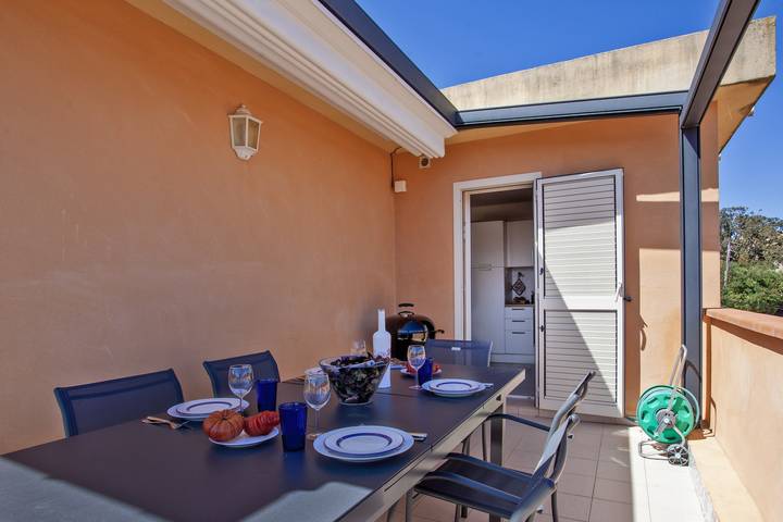 Gîte pour 4 personnes, avec terrasse à Calvi - 2