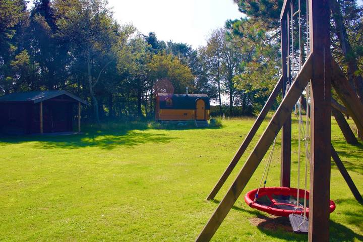 Ferienhaus für 4 Personen, mit Terrasse und Garten in Utersum - 3