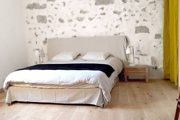 Location de vacances pour 8 personnes, avec piscine et terrasse à Nérac - 2