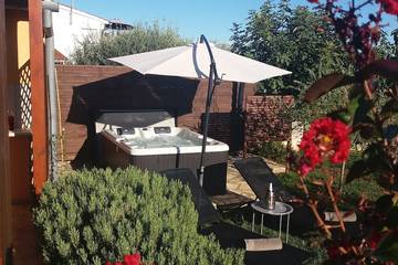 Ferienhaus für 2 Personen, mit Terrasse und Whirlpool sowie Garten in Istrien
