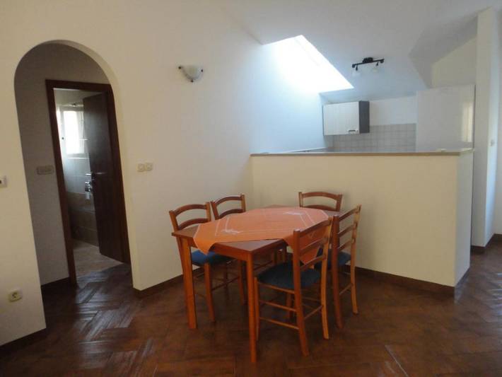 Apartamento entero, Apartments Marija Slano- Two-Bedroom Apartment with Balcony and Sea View - 1 (A) in Slano, Condado de Dubrovnik-Neretva
