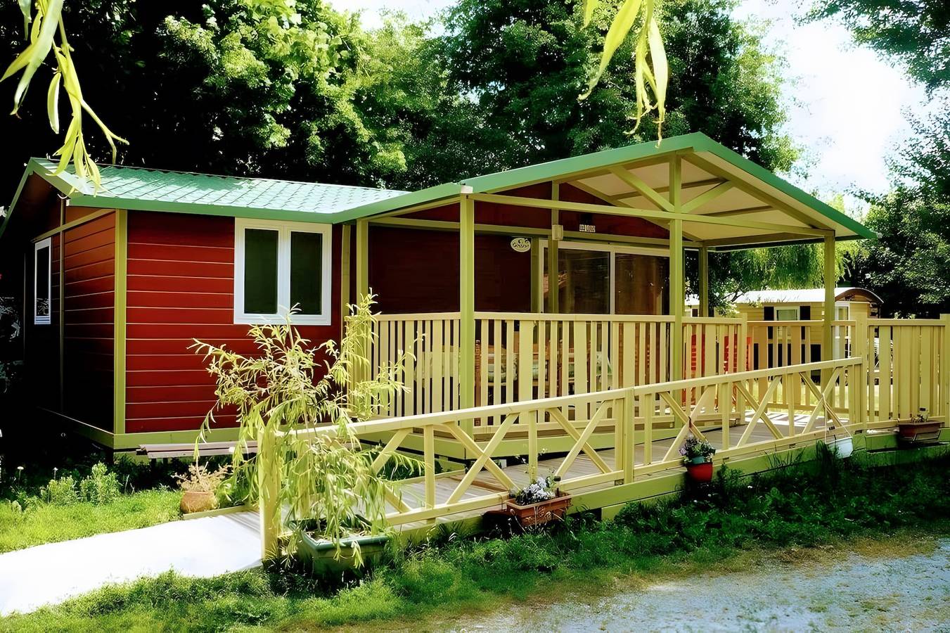 Ferienhaus 'Chalet 1 À 6 Personen Pmr Zugang' mit privater Terrasse und Wlan in Touët-sur-Var, Nizza und Umgebung