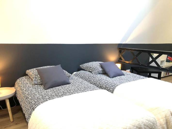 Location de vacances pour 10 personnes, avec jacuzzi et terrasse, adapté aux familles à Charlieu - 2