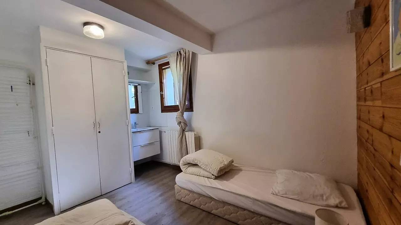 Appartement entier, Chaleureux Appartement Au Pied Des Pistes -6 Pers in Puy-Saint-Vincent, Parc national des Écrins