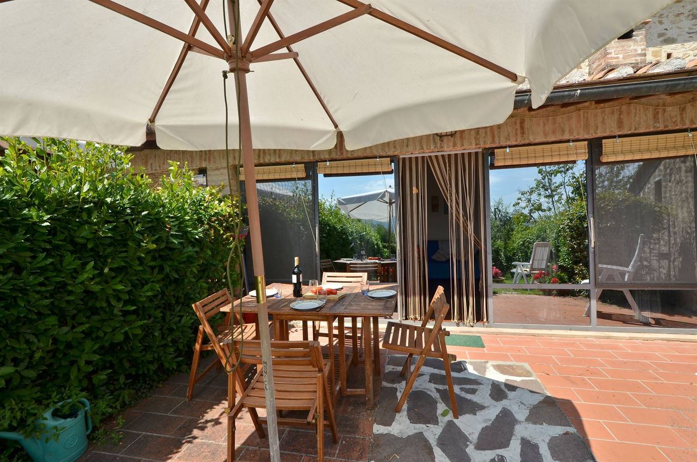 Appartamento intero, Appartamento vacanze per 2 persone con giardino in Colle di Val d'Elsa, Siena e dintorni