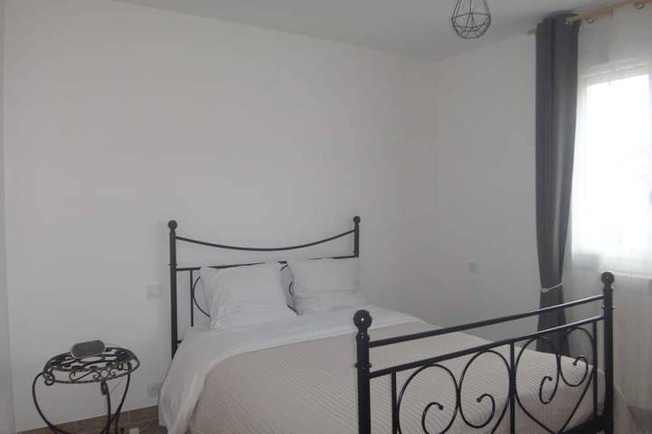 Location de vacances pour 6 personnes, avec jardin et balcon à Eyguières - 3