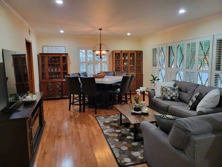 Holiday rental for 8 people, with hot tub and garden as well as terrace in Long Beach (CA)