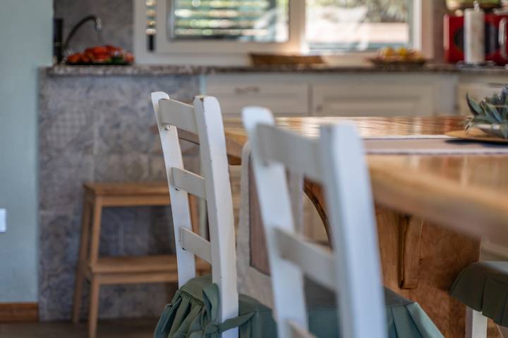 Vacation Home "Statzu Butzu" with Private Covered Terrace & Wi-Fi in Trinità d'Agultu e Vignola, Gallura