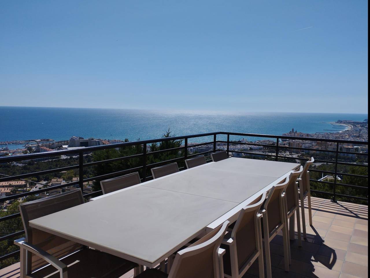 Luxury villa with breathtaking sea views in Sitges- Sleeps up to 11 in Sitges, Garraf