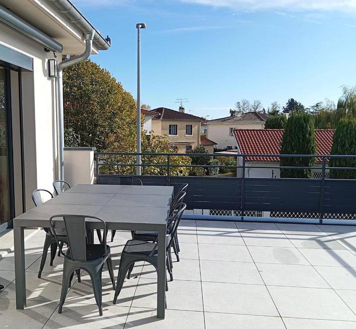 Location de vacances pour 7 personnes, avec jardin ainsi que vue et piscine à Quint-Fonsegrives - 4