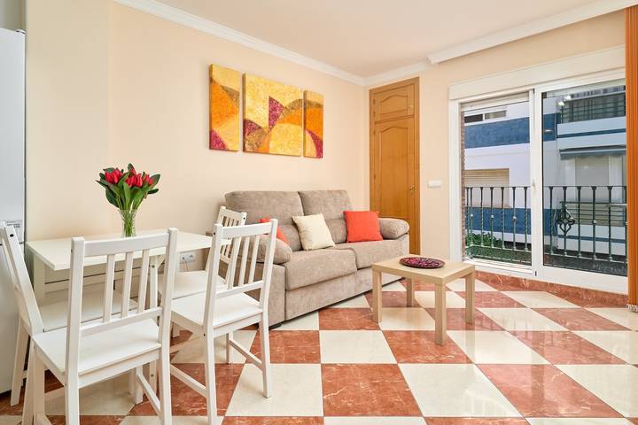 Holiday apartment for 4 people, with balcony - 1