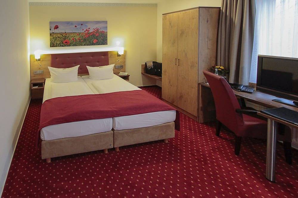 Ganze Wohnung, Doppelzimmer Du/Wc in Ziesar, Mittelmark