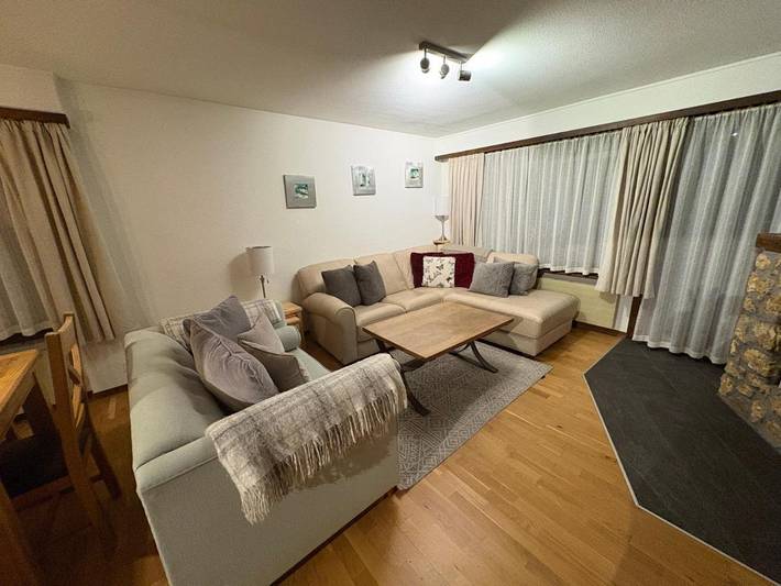 Gîte pour 4 personnes, avec jardin et vue à Täsch