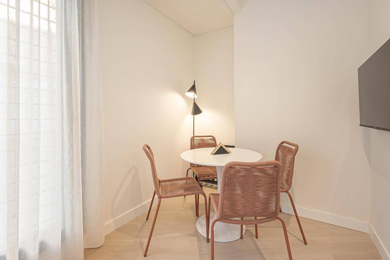 Entire apartment, Dobo Málaga Perchel in Cruz de Humilladero, Malaga