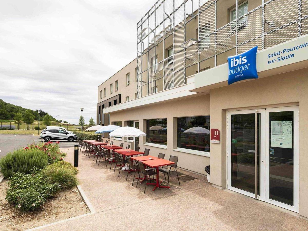 Ibis budget Saint Pourcain in Saint-Pourçain-sur-Sioule, Allier